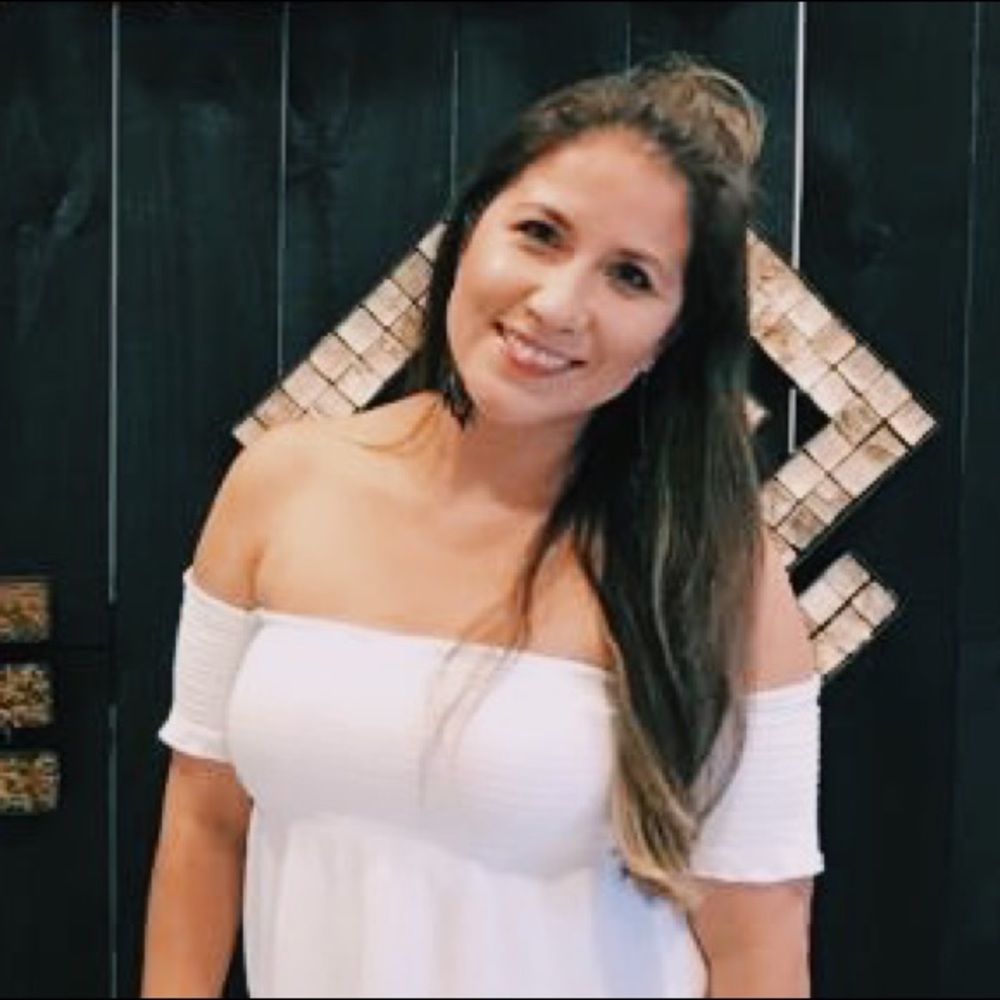 Meet your Posher, Esther